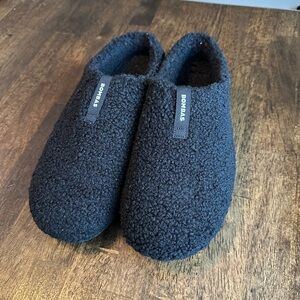 NWOT Mens Bombas Sunday Slippers Size 13